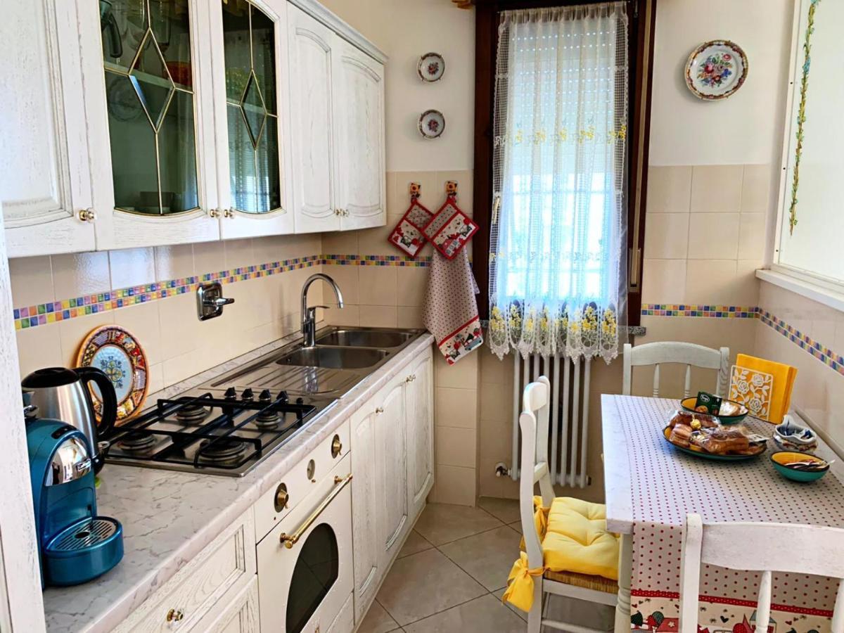Апартаменти Casa Di Alice Парма Екстер'єр фото